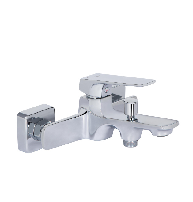 Змішувач для ванни Qtap Matice 3063103C Chrome фото - 1
