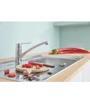 Однорычажный кухонный смеситель Grohe BauEco с поворотным изливом, хром (31680000) — фото 2